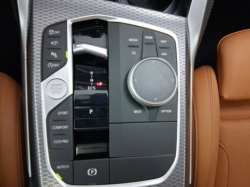 Certified 2025 BMW M440i image 15