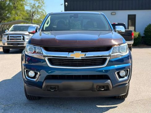 Used 2019 Chevrolet Colorado LT w/ Luxury Package, Chrome AWD/4WD image 4