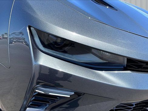 Used 2018 Chevrolet Camaro SS RWD image 26