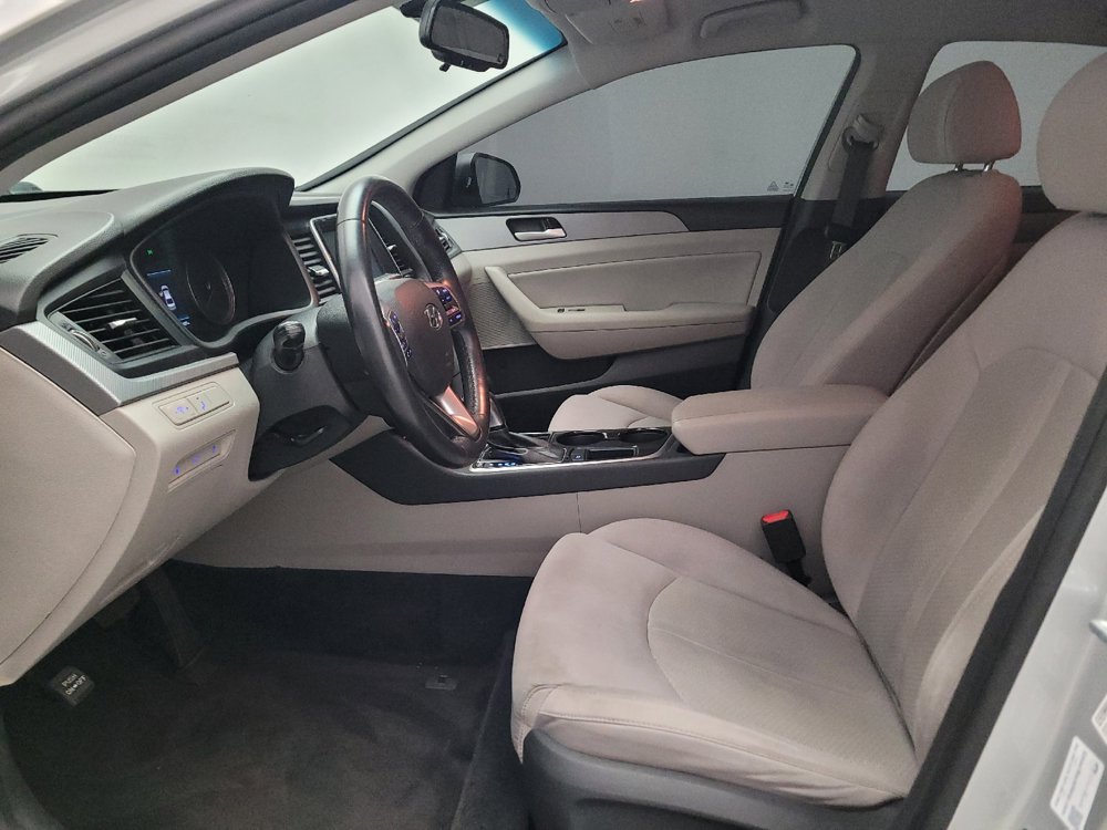 Used 2018 Hyundai Sonata SEL FWD image 17