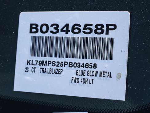 Used 2023 Chevrolet TrailBlazer LT image 29