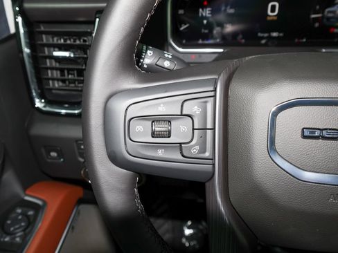 New 2026 GMC Sierra 3500 Denali Ultimate w/ LPO, Black Badging Package AWD/4WD image 23