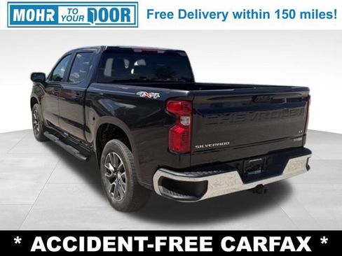 Used 2022 Chevrolet Silverado 1500 LT AWD/4WD image 3