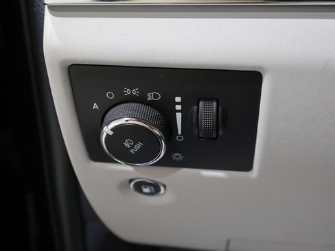 Used 2021 Jeep Grand Cherokee Summit AWD/4WD image 35