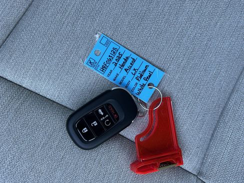 New 2025 Honda Accord LX image 27