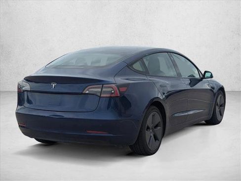 Used 2023 Tesla Model 3 Standard Range image 5