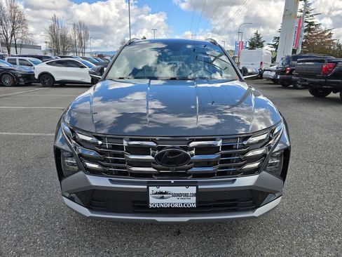 Used 2025 Hyundai Tucson Limited image 2