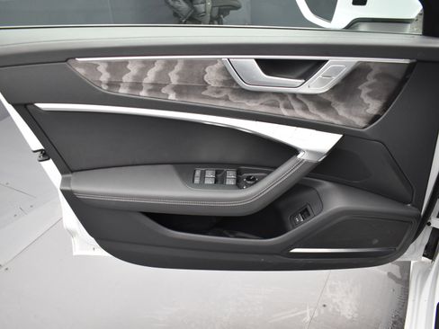 Used 2024 Audi A6 Premium Plus image 10