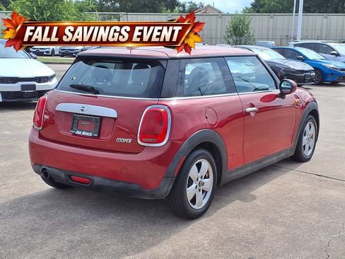 Used 2014 MINI Cooper 2-Door Hardtop FWD image 4