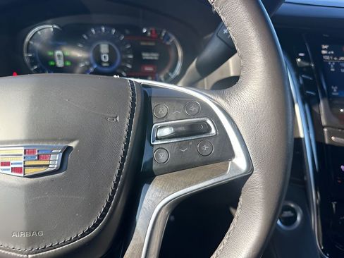 Used 2019 Cadillac Escalade Platinum image 21