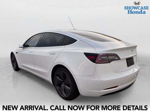 Used 2020 Tesla Model 3 Standard Range Plus RWD image 4