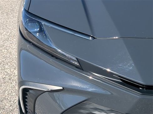Certified 2025 Toyota Camry SE w/ Convenience Package image 10