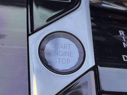 Used 2023 BMW X7 xDrive40i w/ Executive Package image 19