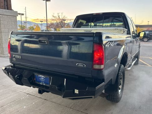 Used 2001 Ford F250 XLT image 4