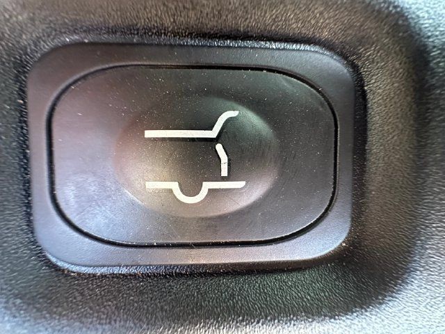 Used 2026 Ford Expedition Tremor AWD/4WD image 31