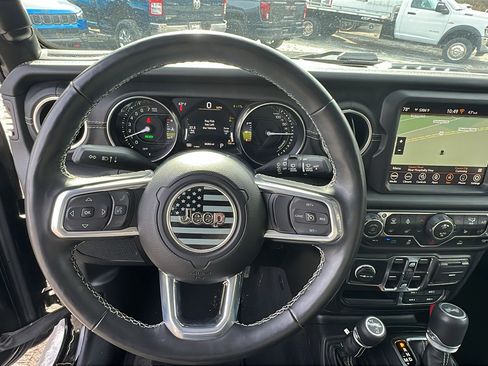 Used 2023 Jeep Wrangler Sahara w/ Cold Weather Group image 26
