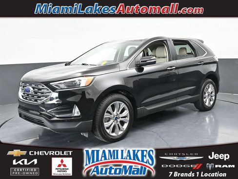 Used 2022 Ford Edge Titanium image 1