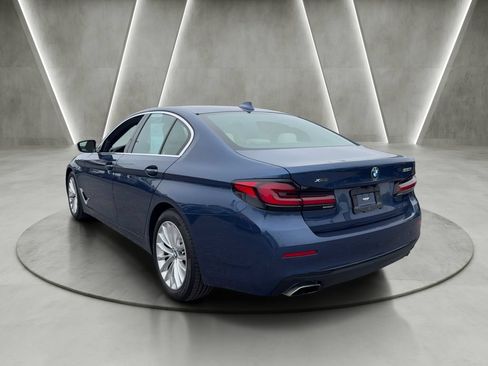 Used 2023 BMW 530i xDrive w/ Convenience Package AWD/4WD image 5