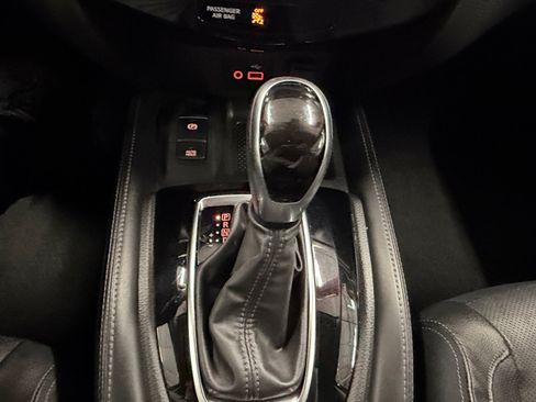 Used 2020 Nissan Rogue SL FWD image 21