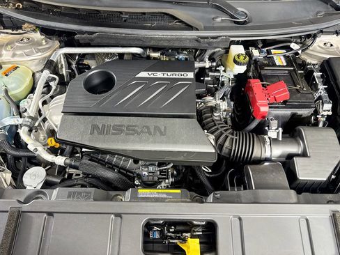 Used 2024 Nissan Rogue Platinum w/ Platinum Premium Package FWD image 39