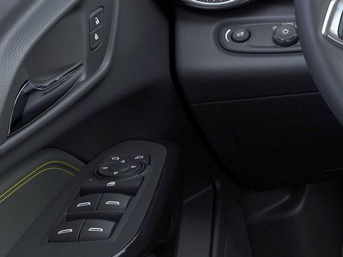 New 2026 Chevrolet Trax ACTIV w/ Driver Confidence Package FWD image 22