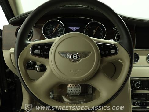 Used 2020 Bentley Mulsanne RWD image 37