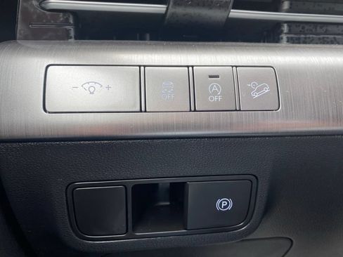 Certified 2024 Hyundai Kona SE AWD/4WD image 23