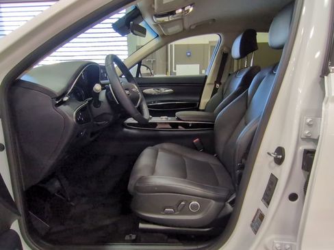 Used 2024 Genesis GV70 2.5T image 12