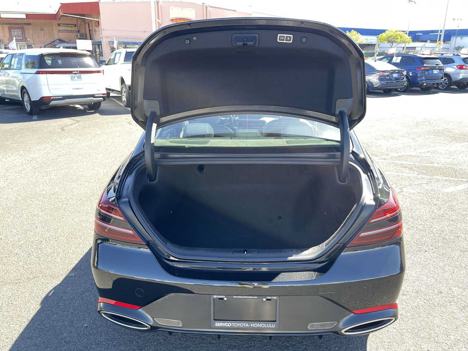 Used 2023 Genesis G70 3.3T w/ Sport Prestige Package RWD image 21