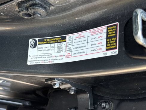 Used 2020 Nissan Armada Platinum w/ Captain's Chairs Package AWD/4WD image 52