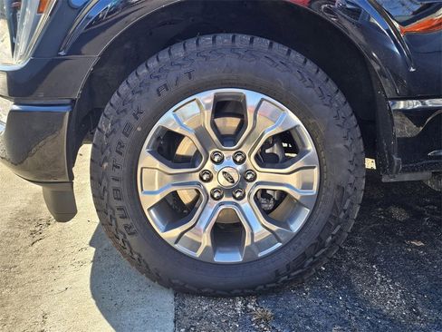 Used 2021 Ford F150 Platinum w/ Tow Technology Package image 10