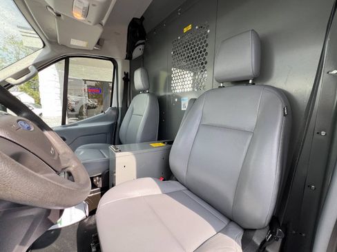 Used 2018 Ford Transit 350 148 Medium Roof RWD image 14