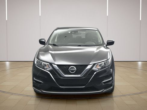 Certified 2021 Nissan Rogue Sport S FWD image 2