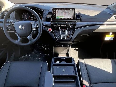 New 2026 Honda Odyssey Elite image 5