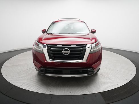 Certified 2024 Nissan Pathfinder Platinum w/ Cargo Package image 11