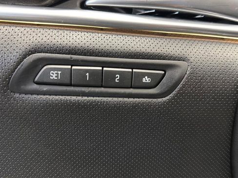 Used 2018 Cadillac XTS Luxury image 23