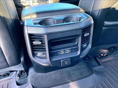 Used 2024 RAM 1500 Laramie image 25