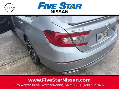 Used 2022 Honda Accord Sport image 10