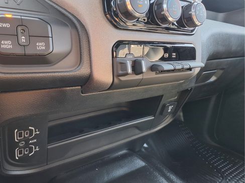 New 2026 RAM 3500 Tradesman w/ Chrome Appearance Group A AWD/4WD image 15