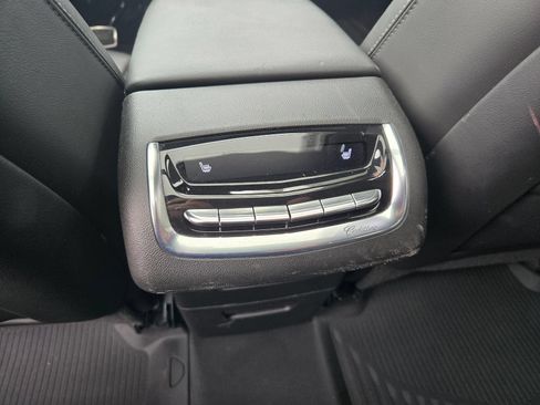 Used 2020 Cadillac XT6 Sport AWD/4WD image 41