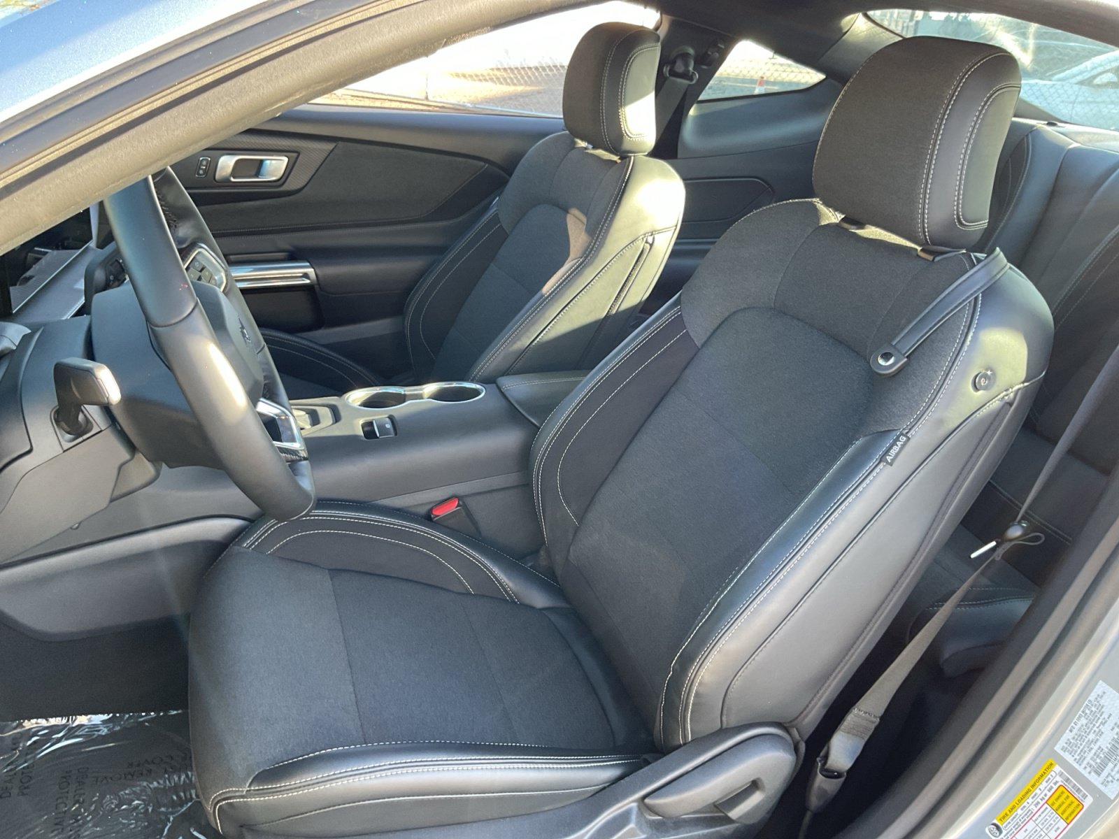 Used 2025 Ford Mustang Coupe RWD image 18