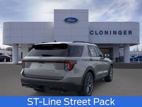 New 2026 Ford Explorer ST-Line w/ ST-Line Street Pack AWD/4WD image 8