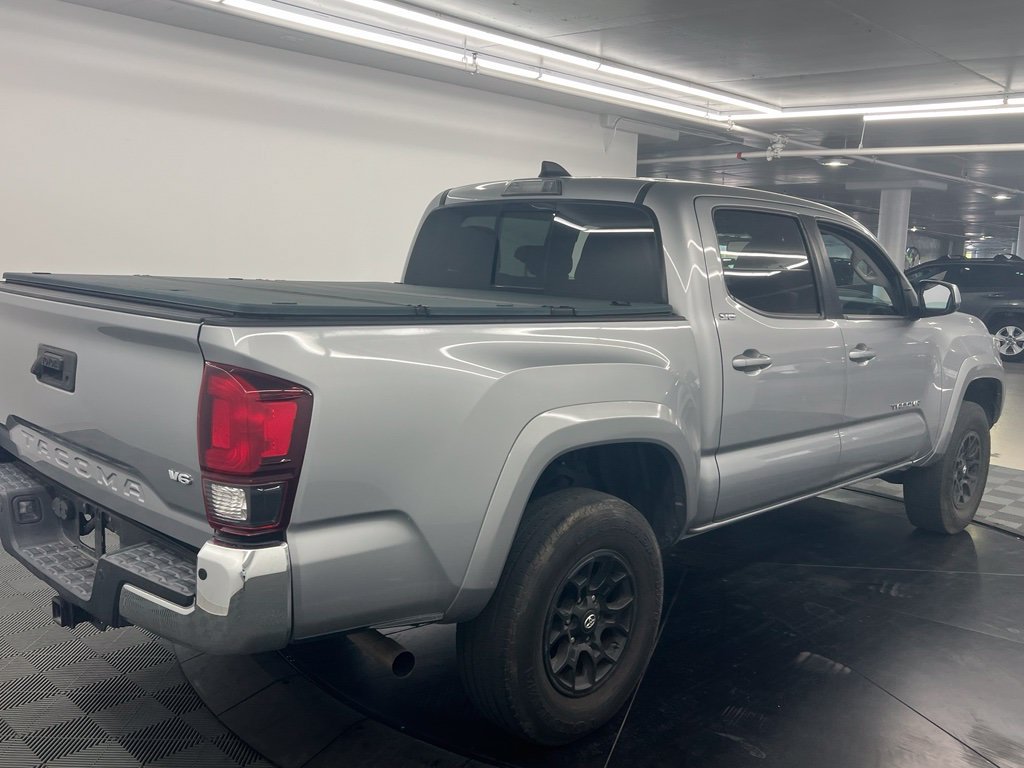 Used 2020 Toyota Tacoma SR5 RWD image 6