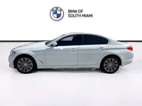Used 2020 BMW 530i w/ Convenience Package RWD image 4