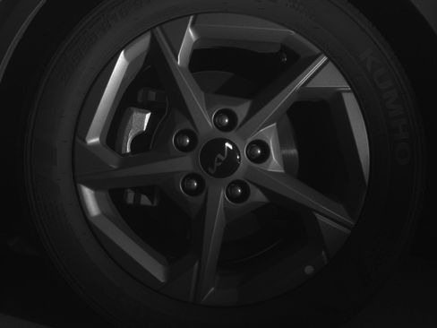 Used 2025 Kia K4 LXS image 12