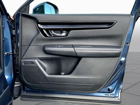 Used 2025 Honda CR-V EX-L image 35