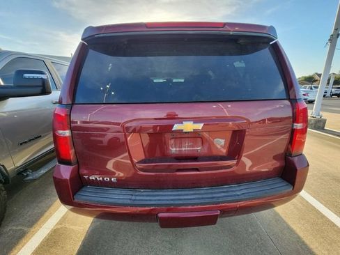 Used 2018 Chevrolet Tahoe LT w/ Luxury Package RWD image 5