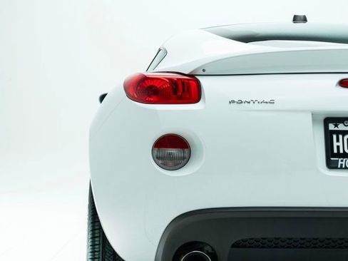 Used 2009 Pontiac Solstice GXP image 17