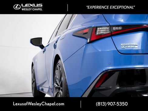 Used 2022 Lexus IS 350 F Sport RWD image 9
