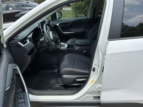 Used 2025 Toyota RAV4 LE FWD image 16